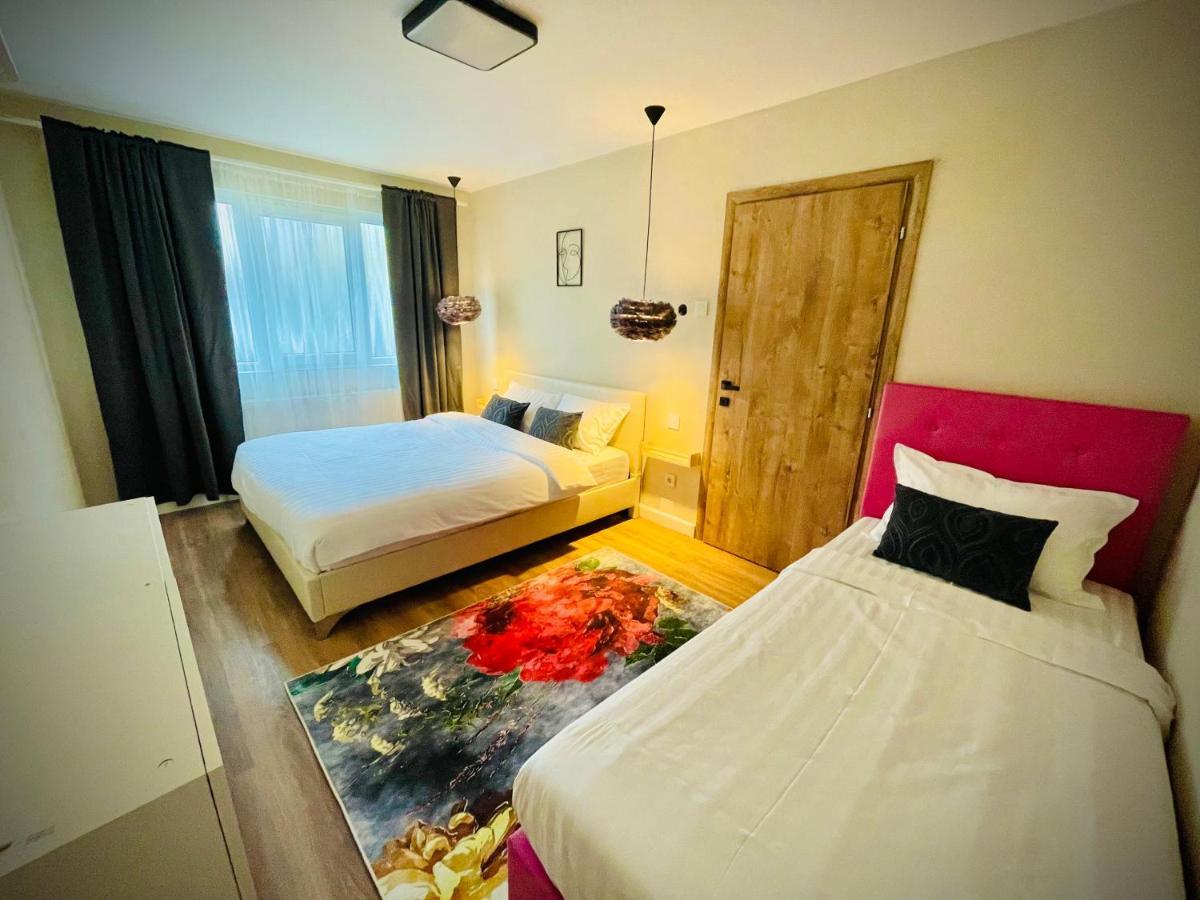 Best Place To Stay-Self Check In-24H Resita Exteriér fotografie